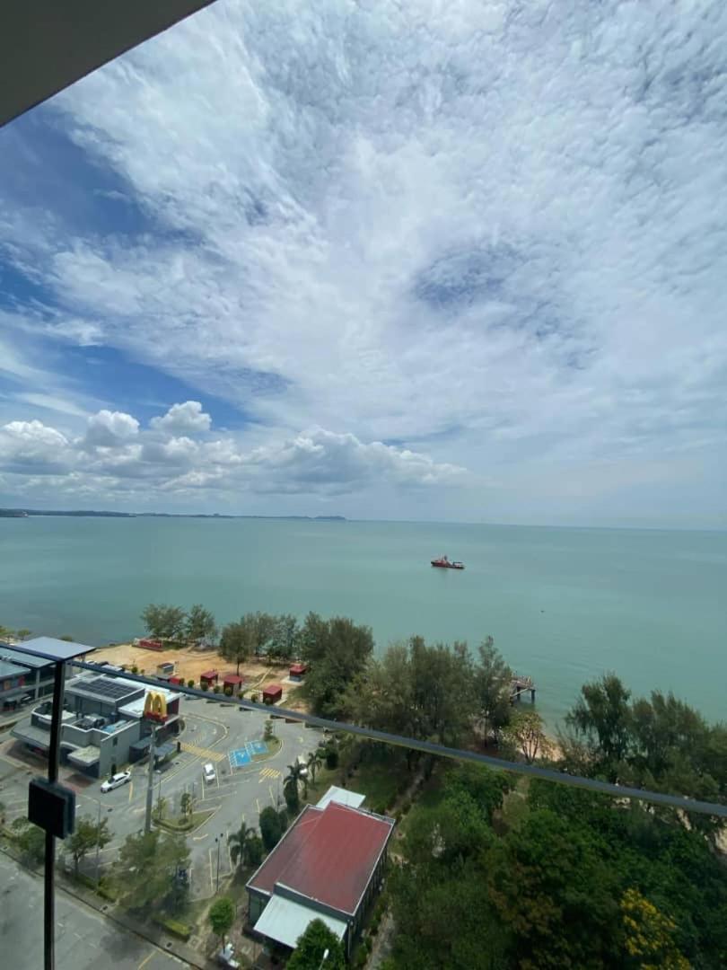 Dwharf Port Dickson Lägenhet Exteriör bild